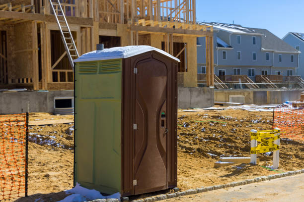 Best Portable restroom trailer rental  in Arkansas City, KS
